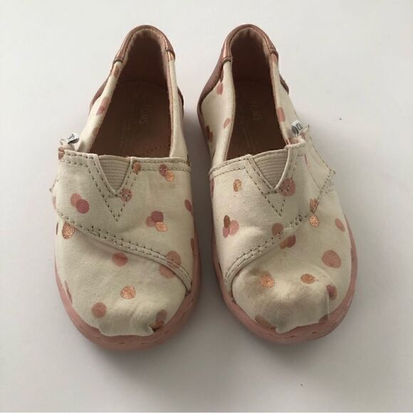 Toms off white with shimmering pink polka dots Velcro strap leather patch size 8 - Picture 2 of 8